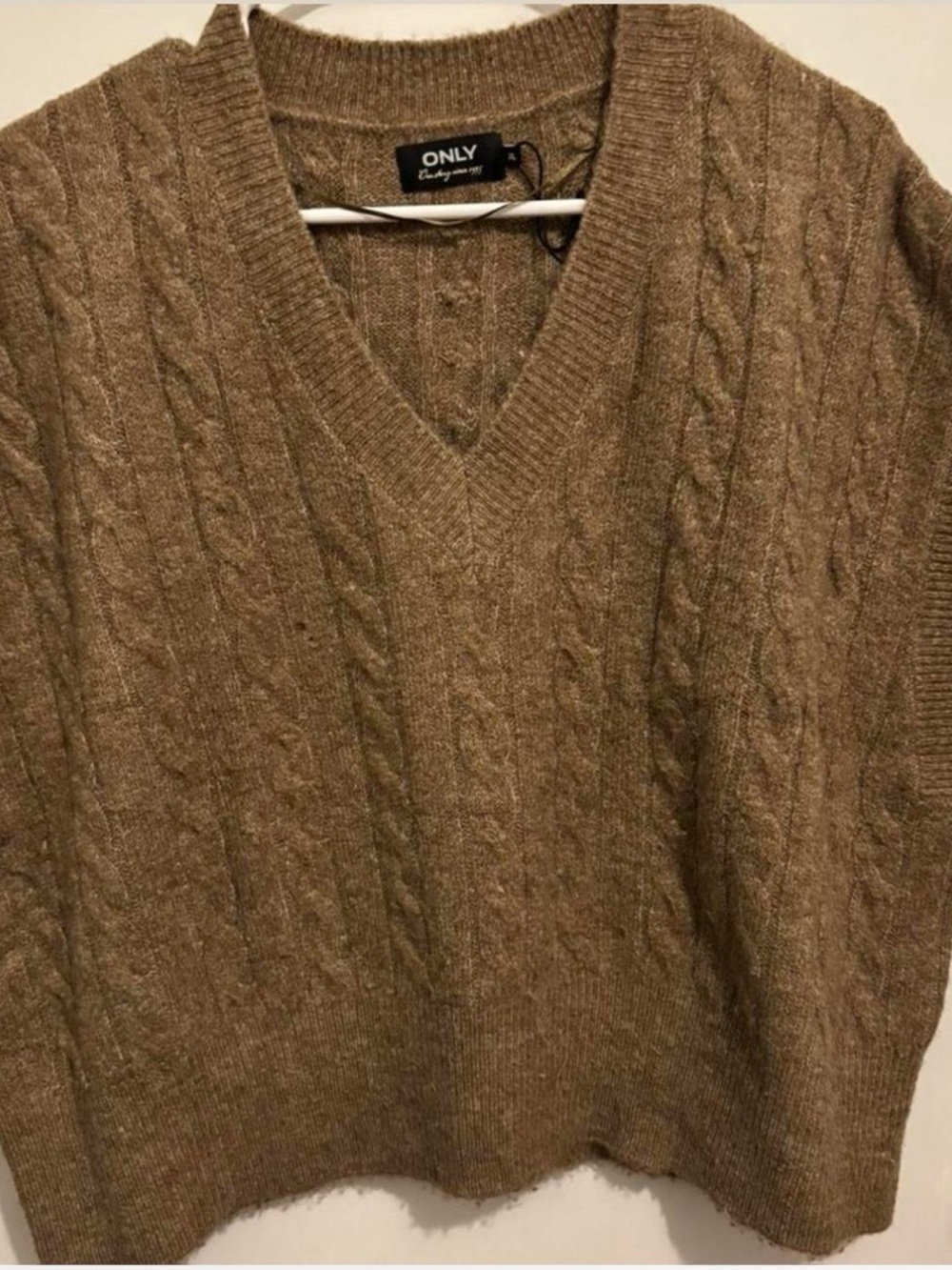 ONLY Women Tan Cable Knit V-Neck Sweater